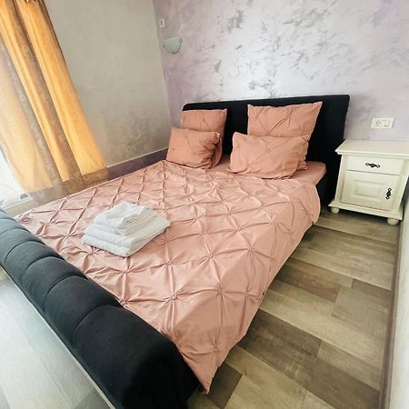 Urban Suites Iasi Eksteriør bilde