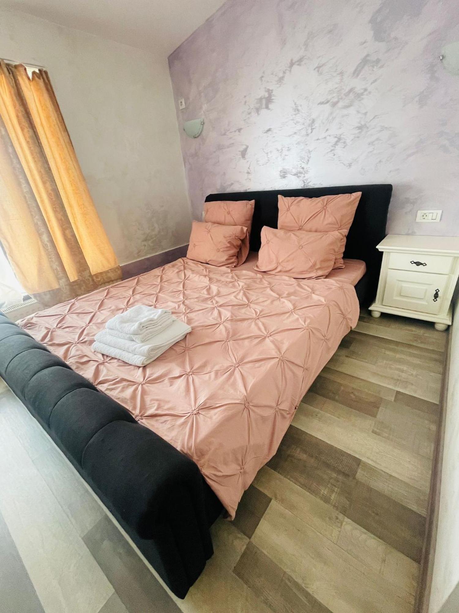 Urban Suites Iasi Eksteriør bilde
